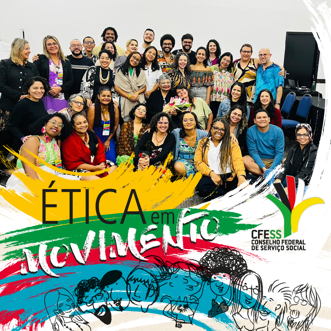 Card colorido traz foto da turma de cerca de 30 participantes do 19º Curso Ética em Movimento. As pessoas estão reunidas sentadas e em pé, sorrindo. Ao centro, está Mauricleia, mulher negra, cabelos crespos grisalhos curtos. No rodapé, logomarca do curso, formada por pinceladas coloridas, o texto ética em movimento e personagens em toda sua diversidade (gênero, etnia, idade etc.) que ilustram os cadernos do Curso. 