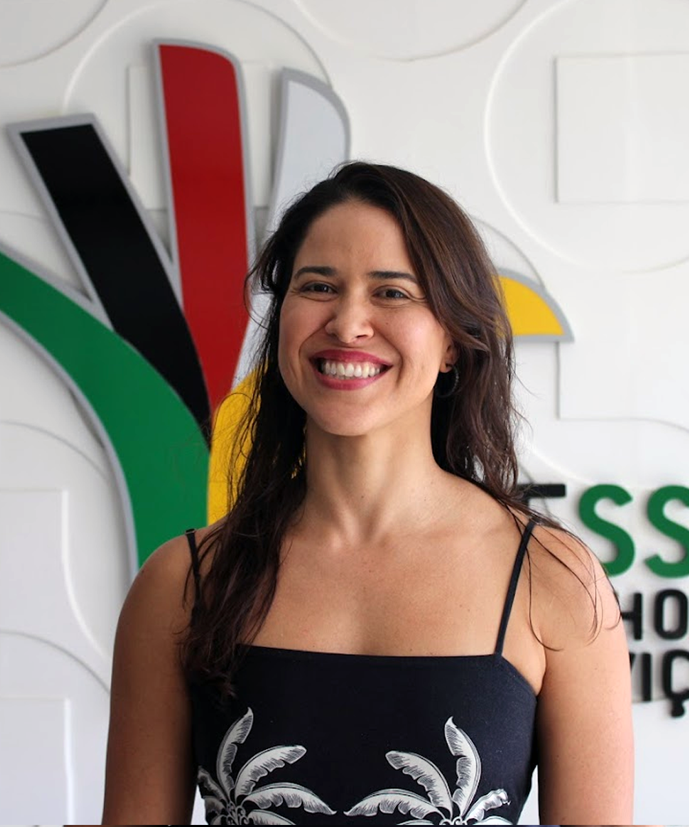 Karen Albini (PR)